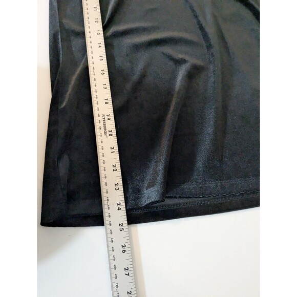NWT Black Stretchy Velvet Tank top Blouse Sleeveless Womens Size XS IMAN - Picture 4 of 7